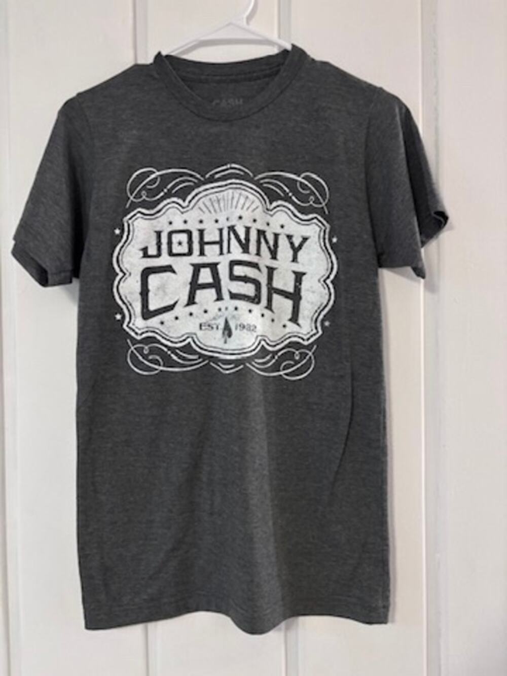 Johnny Cash Gray Graphic Tee Women’s Small Country Music T-Shirt